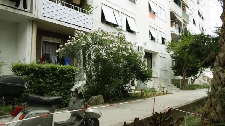 Djevojčica (2) pala preko uzice i te&scaron;ko se ozlijedila