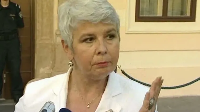 Zbog referenduma Kosor sprema nove rezove