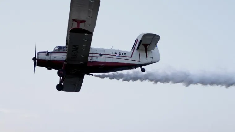 Avion ostao bez goriva pa sletio u kukuruzi&scaron;te