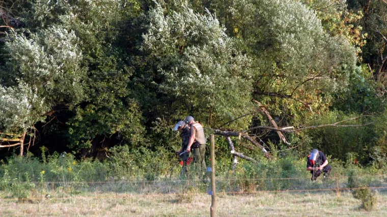 Djeca prona&scaron;la tromblonsku minu