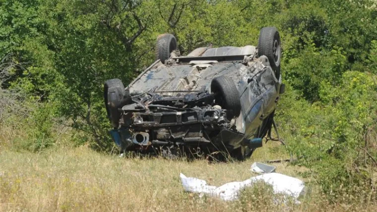 Kistanje: Ispao iz auta i poginuo