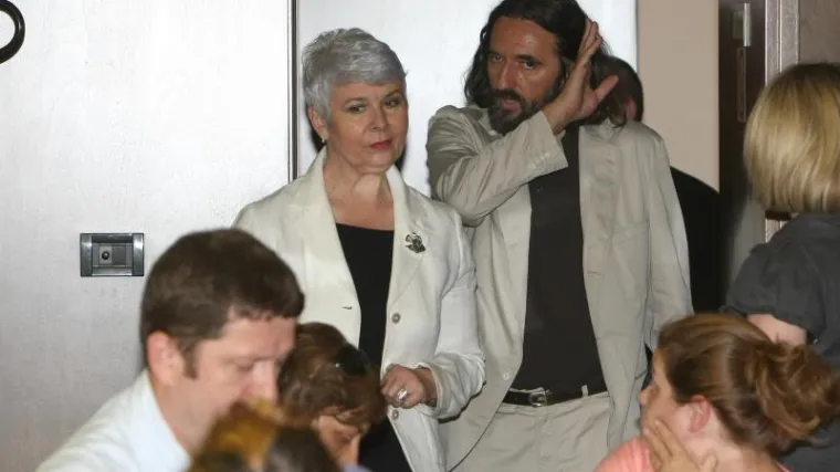 Čehok Kosorici čuva leđa