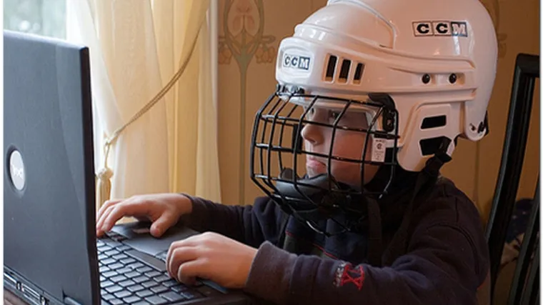 Facebook pristao uvesti "tipku za paniku"