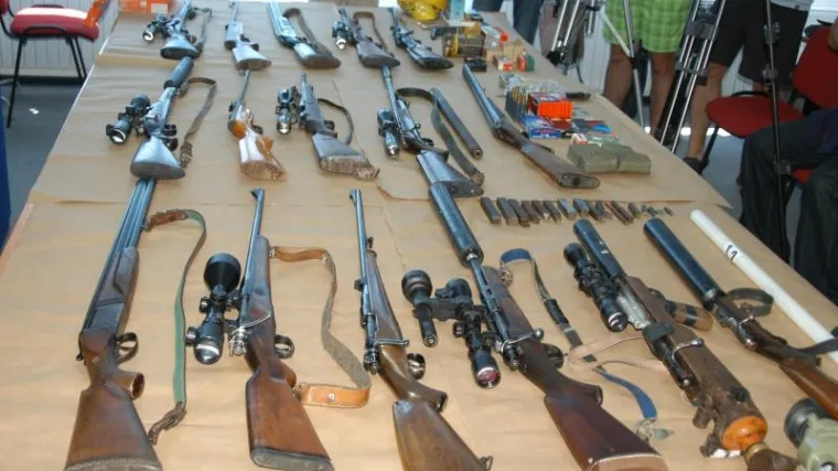 Velika zapljena pu&scaron;aka i streljiva u Čazmi