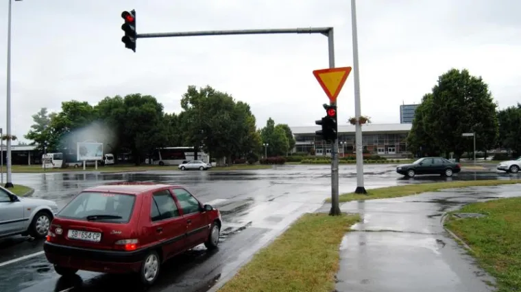 Slavonski Brod: Pretukli ga pa zavr&scaron;io u komi