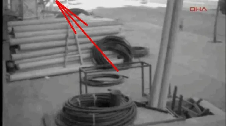 &Scaron;okantne snimke pada djeteta (3) s balkona