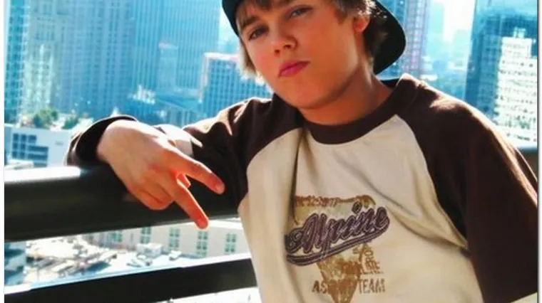 Bieber nudi pogodbu Beckhamu