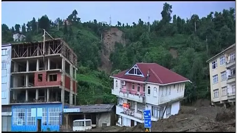 Blato zatrpalo tursko selo