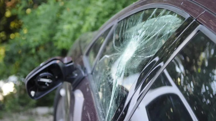 Vandali razbijali po Rijeci