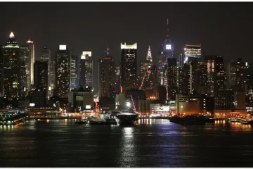 Student preživio pad sa 40. kata
