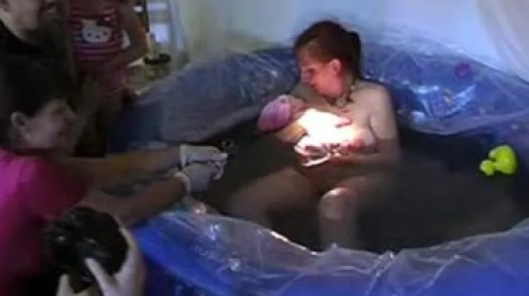 Porod pred cijelim svijetom