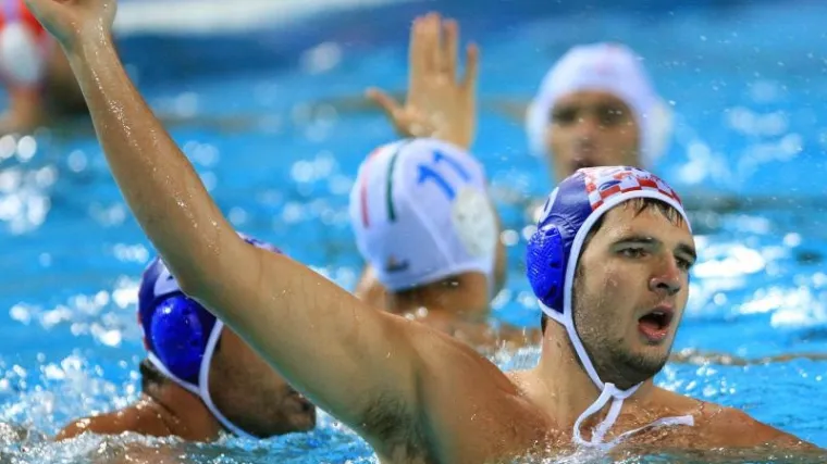 Barakude u polufinalu