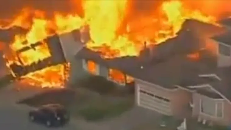 Eksplozija plina zapalila naselje kraj San Francisca