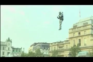 Akcijski junak letio iznad Londona