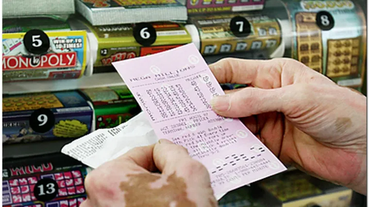 Dobio mlijune na lotu pa ostao bez listića