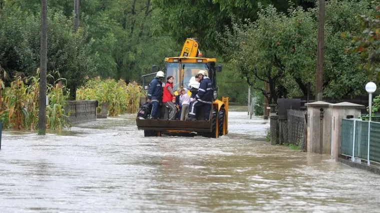 Vojska stiže u pomoć Zaprešiću