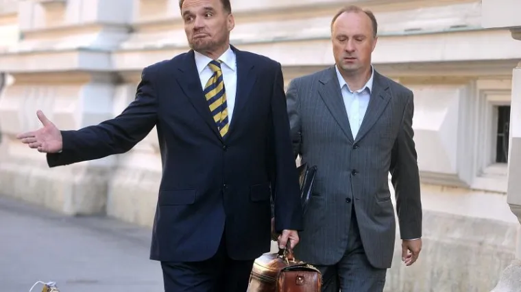 Polančec ostao sam pod Reflektorom