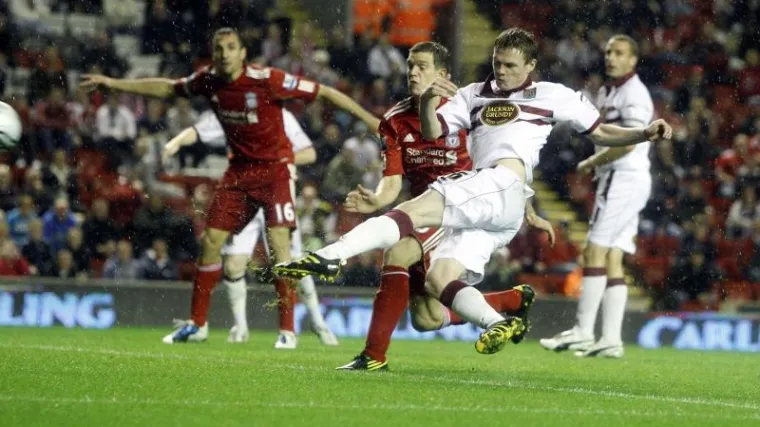 Liverpool izgubio od četvrtoliga&scaron;a