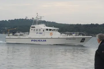 Potonula ribarica, ribar se spasio