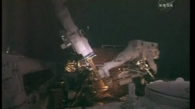 Rusi grade hotel u svemiru