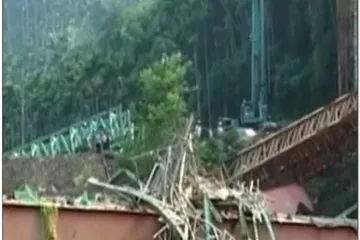 Golemi betonski blok se sru&scaron;io na radnike