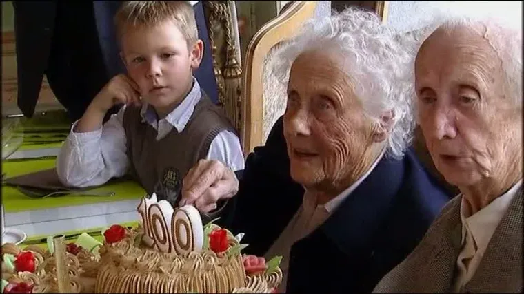 Gabrielle i Marie - najstarije blizanke na svijetu