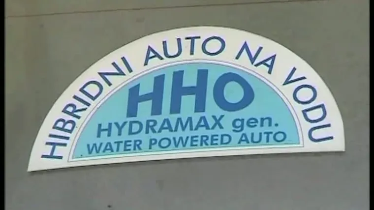 Hrvat izmislio auto na vodu!