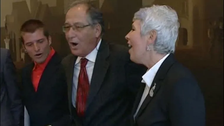 Premijerka Kosor povela pjesmu