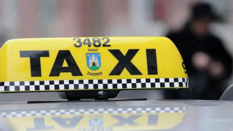 Zagrebački taksisti u &scaron;trajku