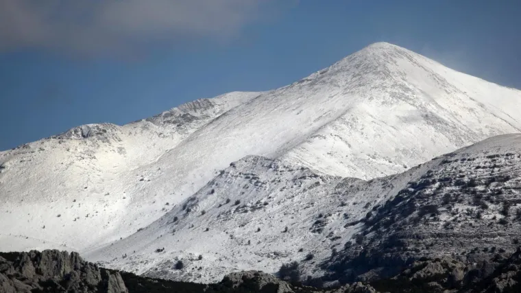 Pao je prvi ovojesenski snijeg