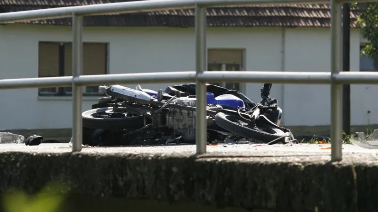 Vozaču motocikla oduzeo prednost i usmrtio ga