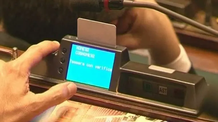 Vladajući u Rumunjskoj gre&scaron;kom glasali za manji PDV