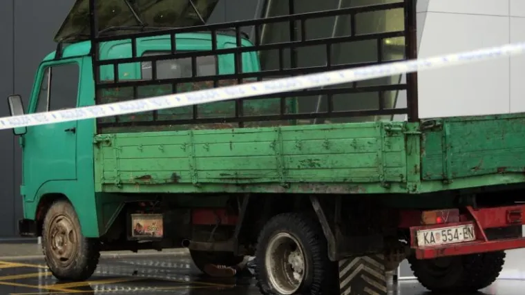 Oružana krvna osveta u Karlovcu