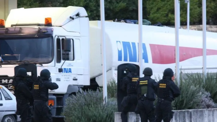 Policija ubila bomba&scaron;a iz Solina