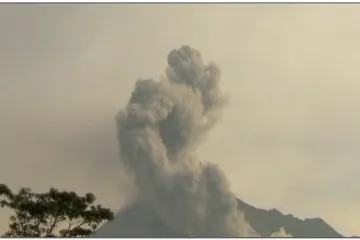 Jačaju erupcije indonezijskog vulkana