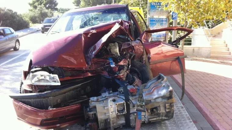 Pretjecao preko pune linije i izazvao sudar