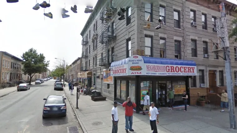 Google Street kamera ulovila dilere