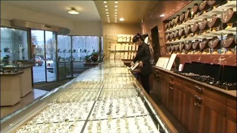 Građani uhvatili pljačka&scaron;a zlatarnice