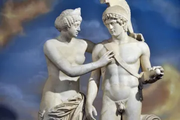 Berlusconi "vratio" Marsu penis