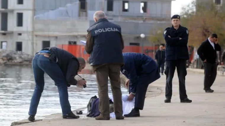 U moru prona&scaron;li le&scaron; starice