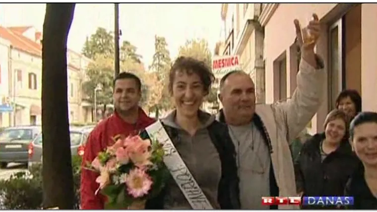 Zračne snimke poplavljenog Metkovića