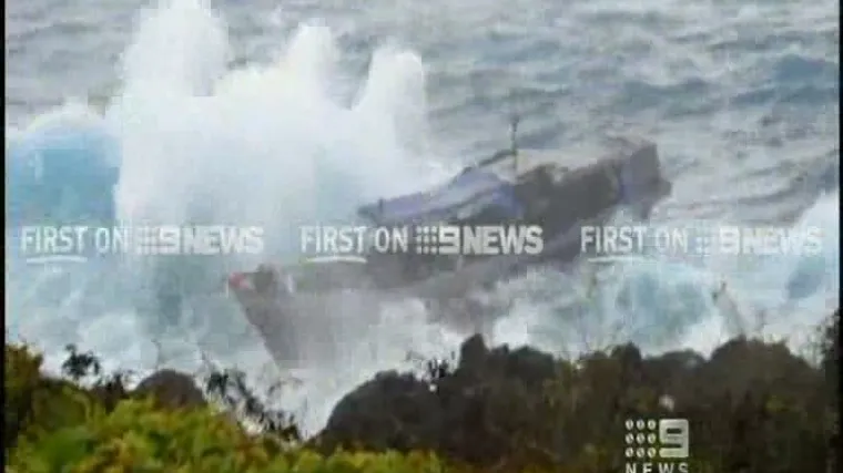 Trupla plove oceanom