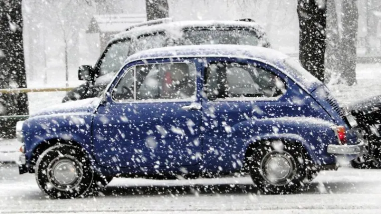 Fićo u snježnoj mećavi