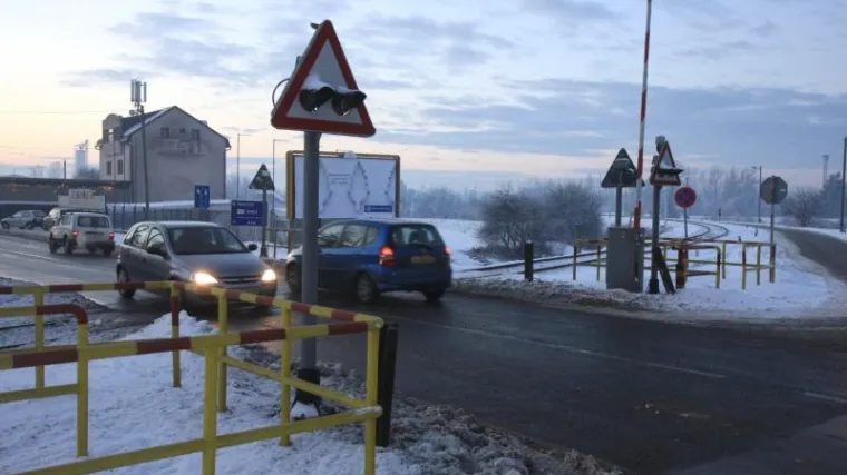 Vozačica izgrebana u naletu vlaka