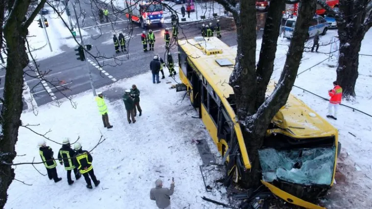 Te&scaron;ka autobusna nesreća u Njemačkoj