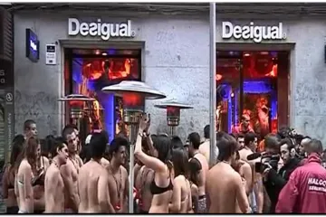 Polugoli čekali rasprodaju