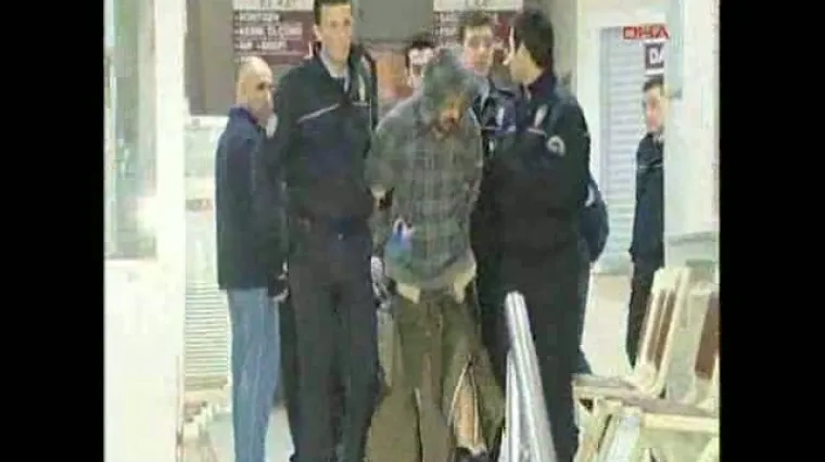 Putnici svladali otmičara aviona