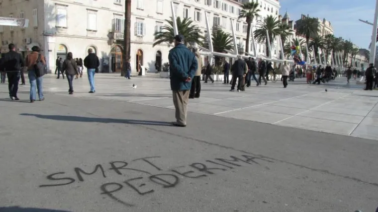 Smeta li kome ovaj grafit?