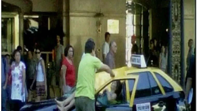 Skočila s 23. kata i preživjela