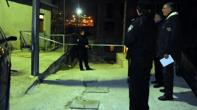 Nožem izboden nasred ulice